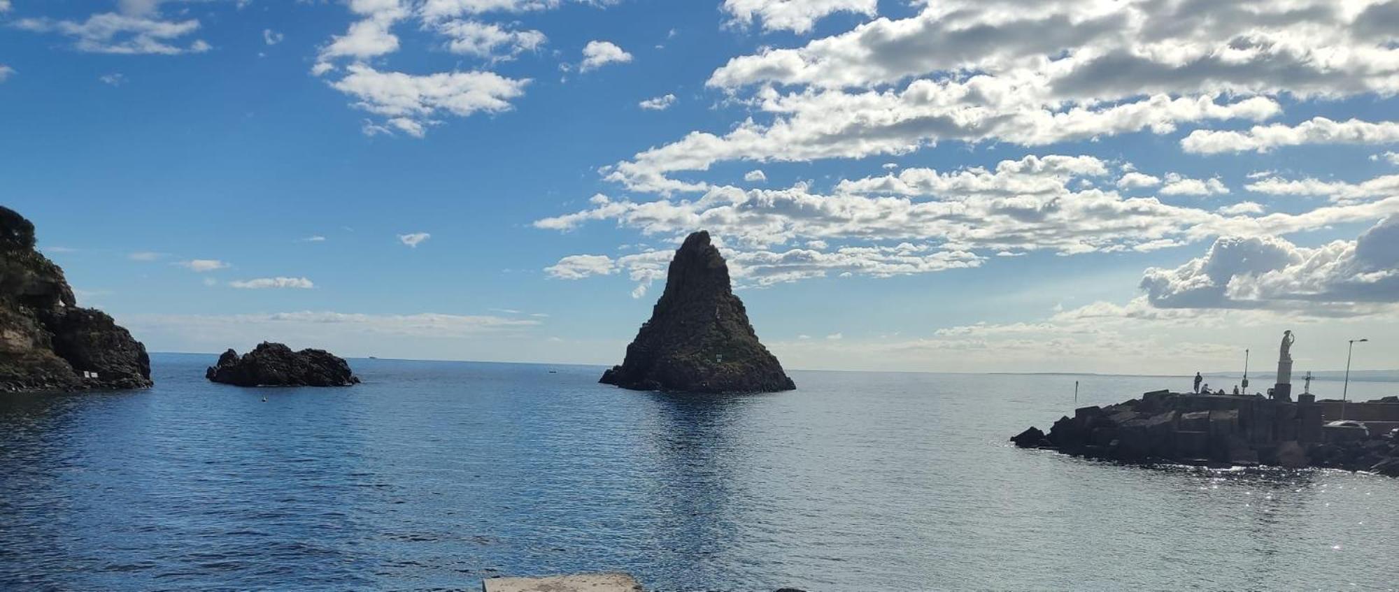 Appartement Sara Casa Acitrezza à Aci Castello Extérieur photo